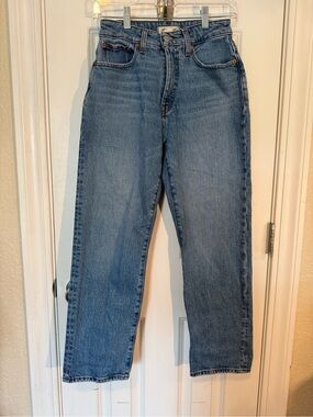 Madewell Light Blue 90s Straight-Leg Crop Jeans